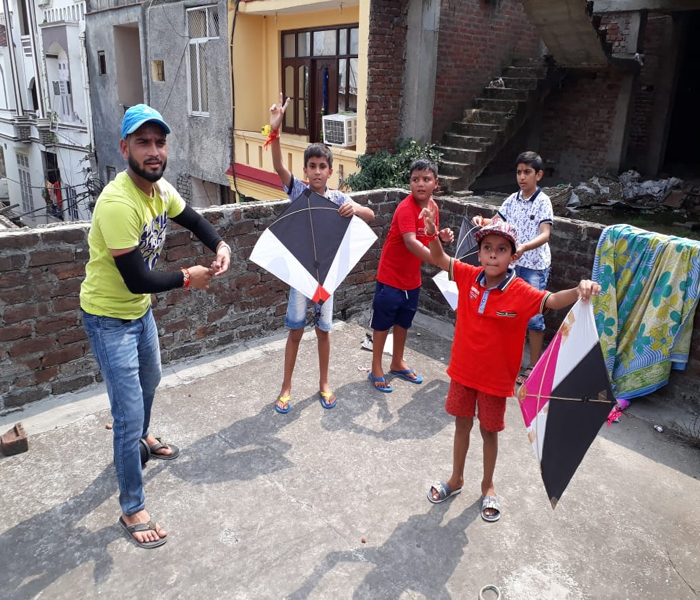 Raksha Bandhan 2020 कोरोना पर भारी पतंगबाजी का जोश, रक्षाबंधन पर जम्मू